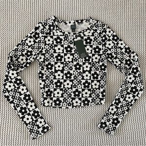 NWT Wild Fable Flower Crop Top